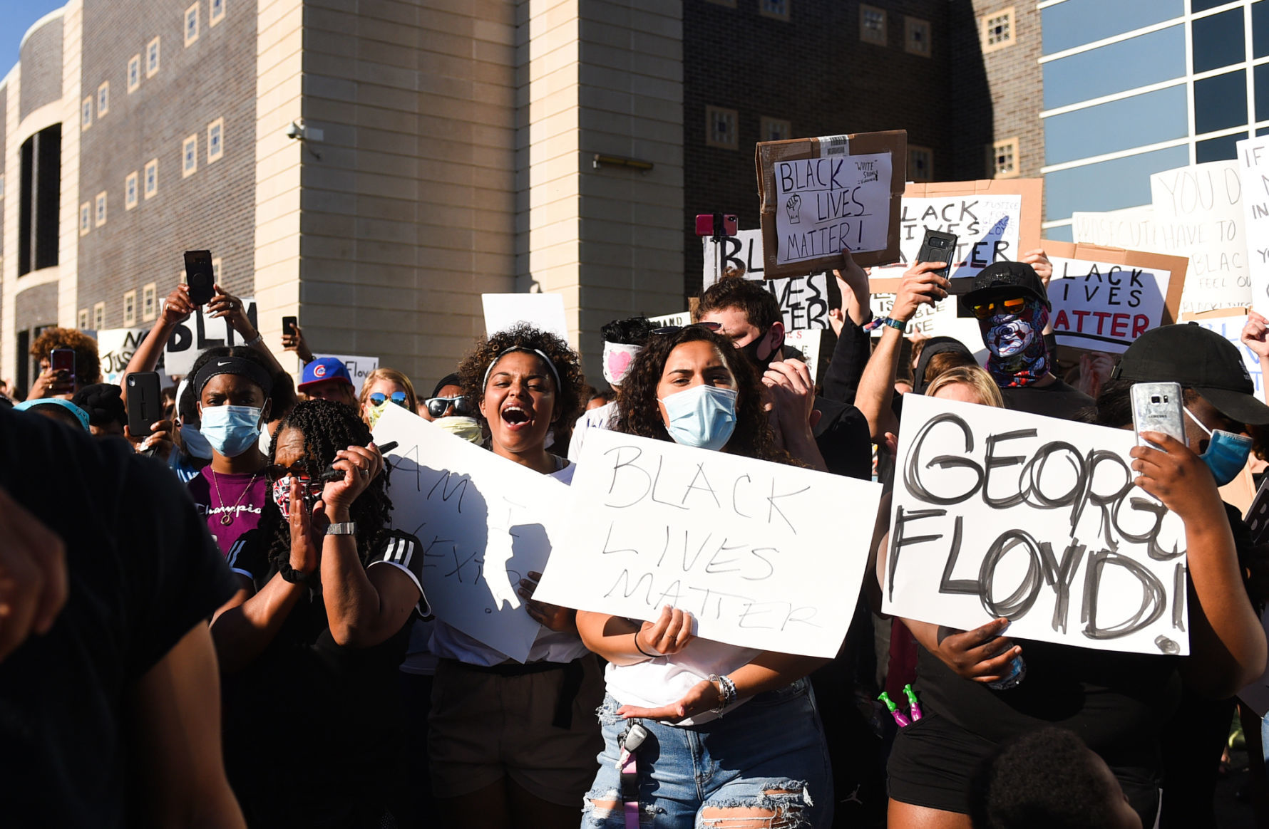 053120-qc-nws-protest-025